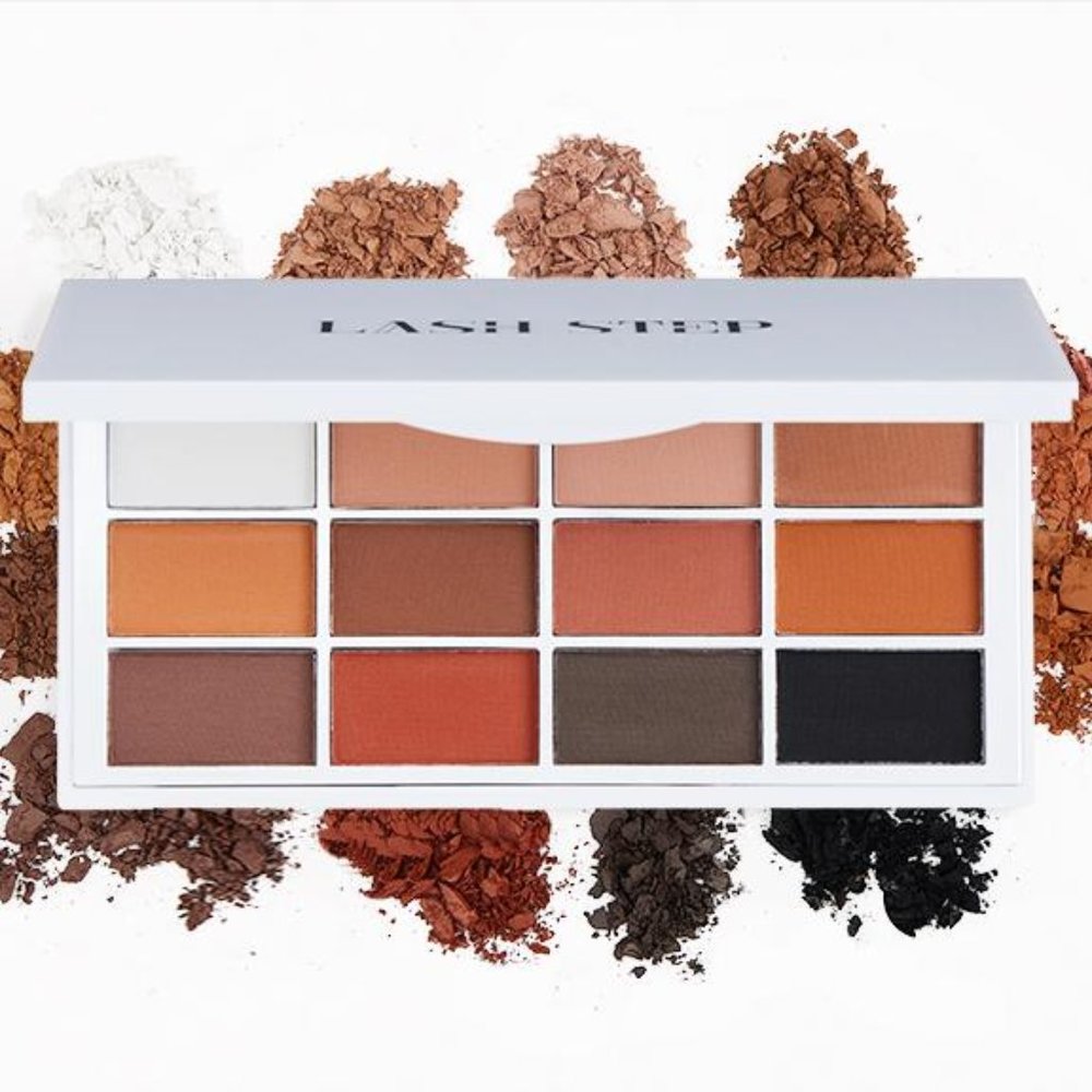 Lash Step Matte About You Eyeshadow Palette